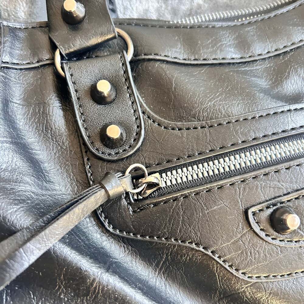 Classic Black City Moto Style Bag – Vegan Leather, Edgy & Practical - Picture 3 of 8